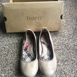 Size 7.5 Born Flats
